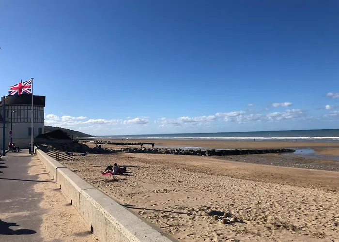 Le De Gabriel Front De *