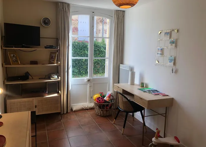 Le De Gabriel Front De * Villers-sur-Mer