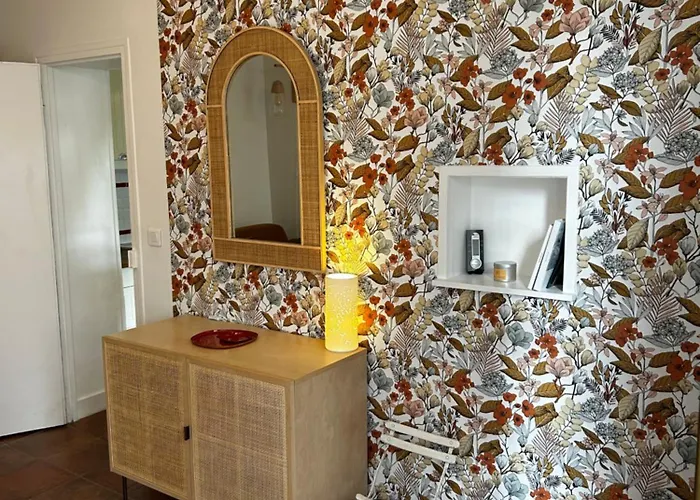 Le De Gabriel Front De *